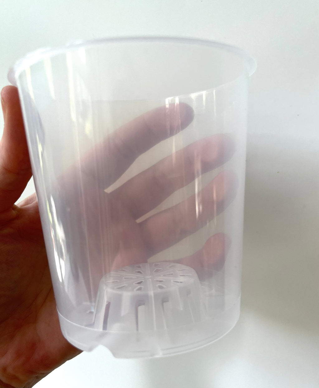 Transparent plant pot, high quality with drainage holes, ultimate plant care, multiple sizes available. Monstera, philodendron, succulents