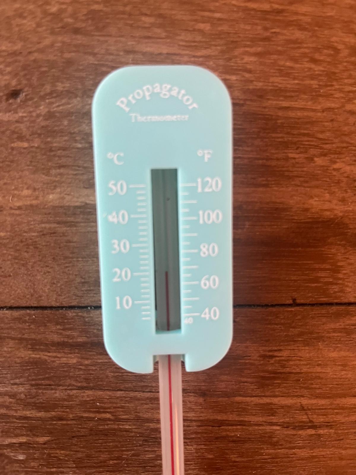 Propagator Thermometer in Fahrenheit & Celsius for indoors and outdoors, Greenhouse, Garden, Balcony, for small plants, seeds, propagations