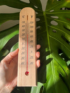Wooden Wall Thermometer: in Celsius and Fahrenheit, Vintage Looking Gardening Tool for indoors and outdoors, Light Wood or Dark Wood