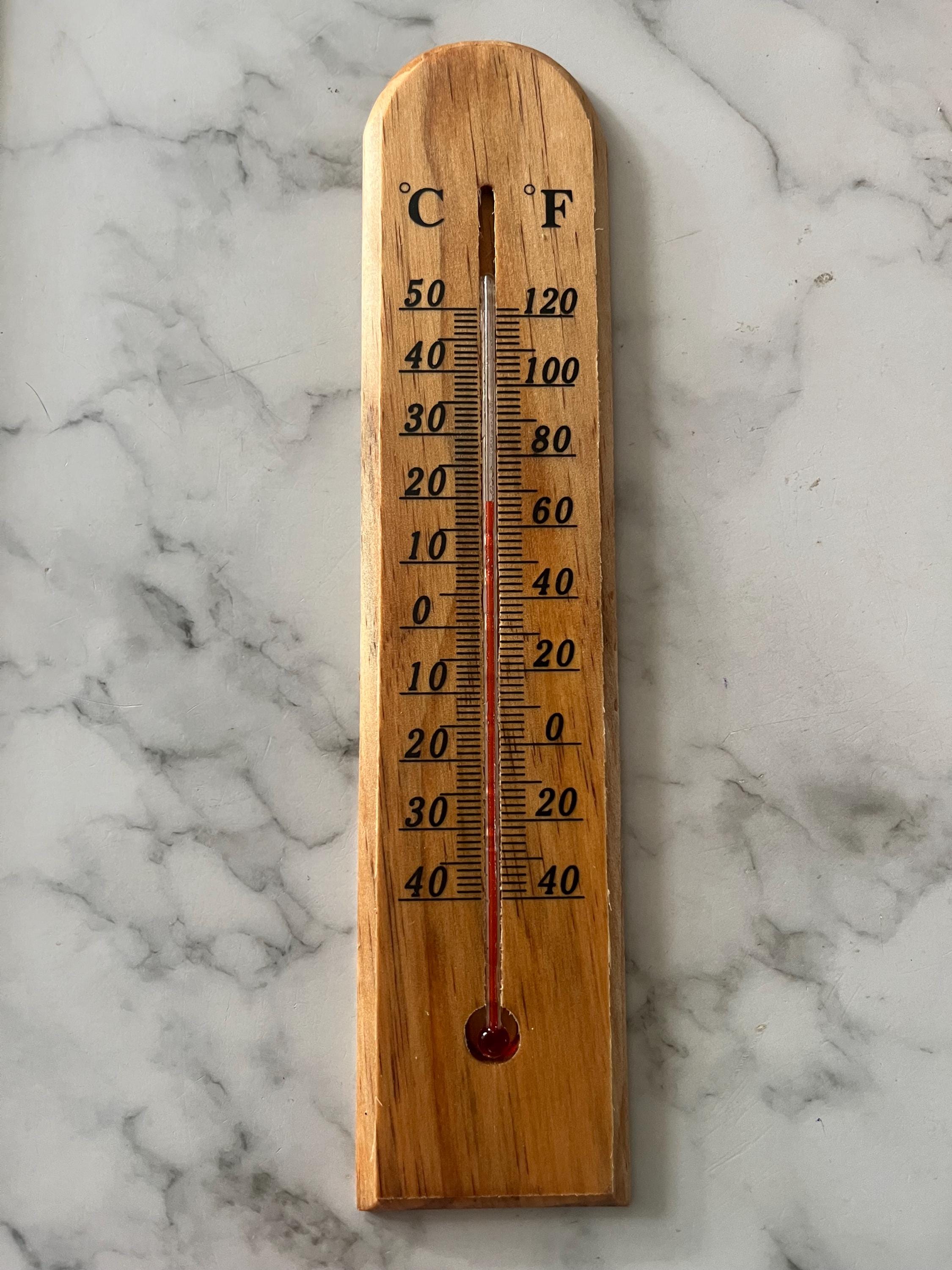 Wooden Wall Thermometer: in Celsius and Fahrenheit, Vintage Looking Gardening Tool for indoors and outdoors, Light Wood or Dark Wood